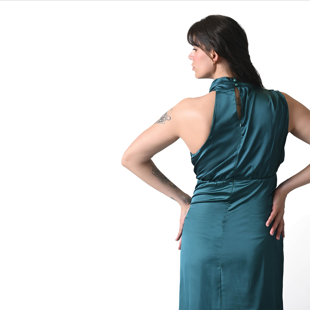 玛丽莲橄榄色缎面吊带裙